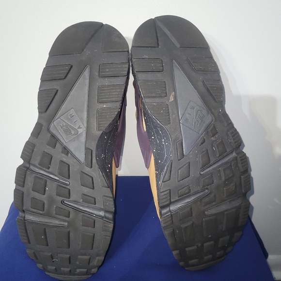 Air Huarache Premium 'Elemental Gold' - Picture 7 of 7